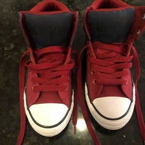 Youth converse high tops burgundy